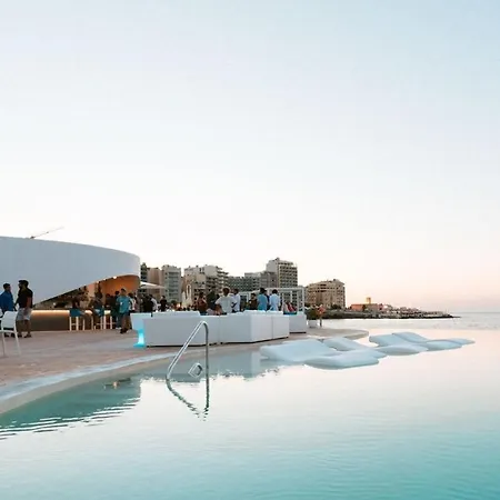 Deluxe With Valletta And Harbour Views Διαμέρισμα