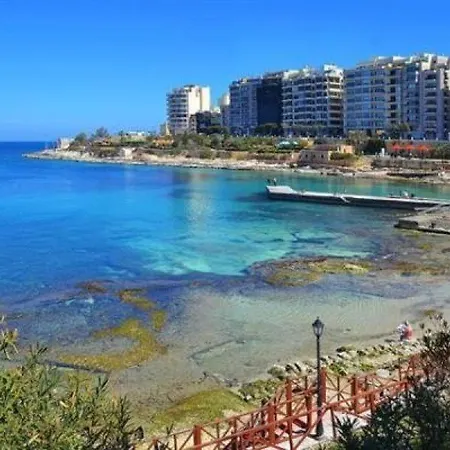 דירה Deluxe With Valletta And Harbour Views