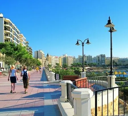 Deluxe With Valletta And Harbour Views דירה *