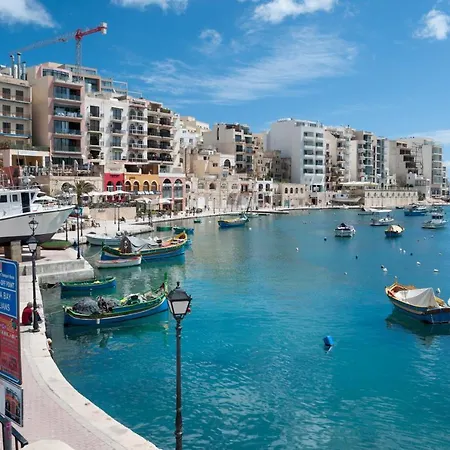 Deluxe With Valletta And Harbour Views דירה *