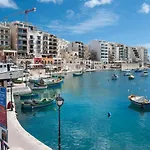 Deluxe With Valletta And Harbour Views Appartement *